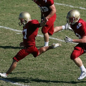 开云体育平台-王者归来！Scout法国首秀惊艳全场，率队大胜引爆巴黎欢呼，王者归来！Scout法国首秀率队大胜引爆巴黎